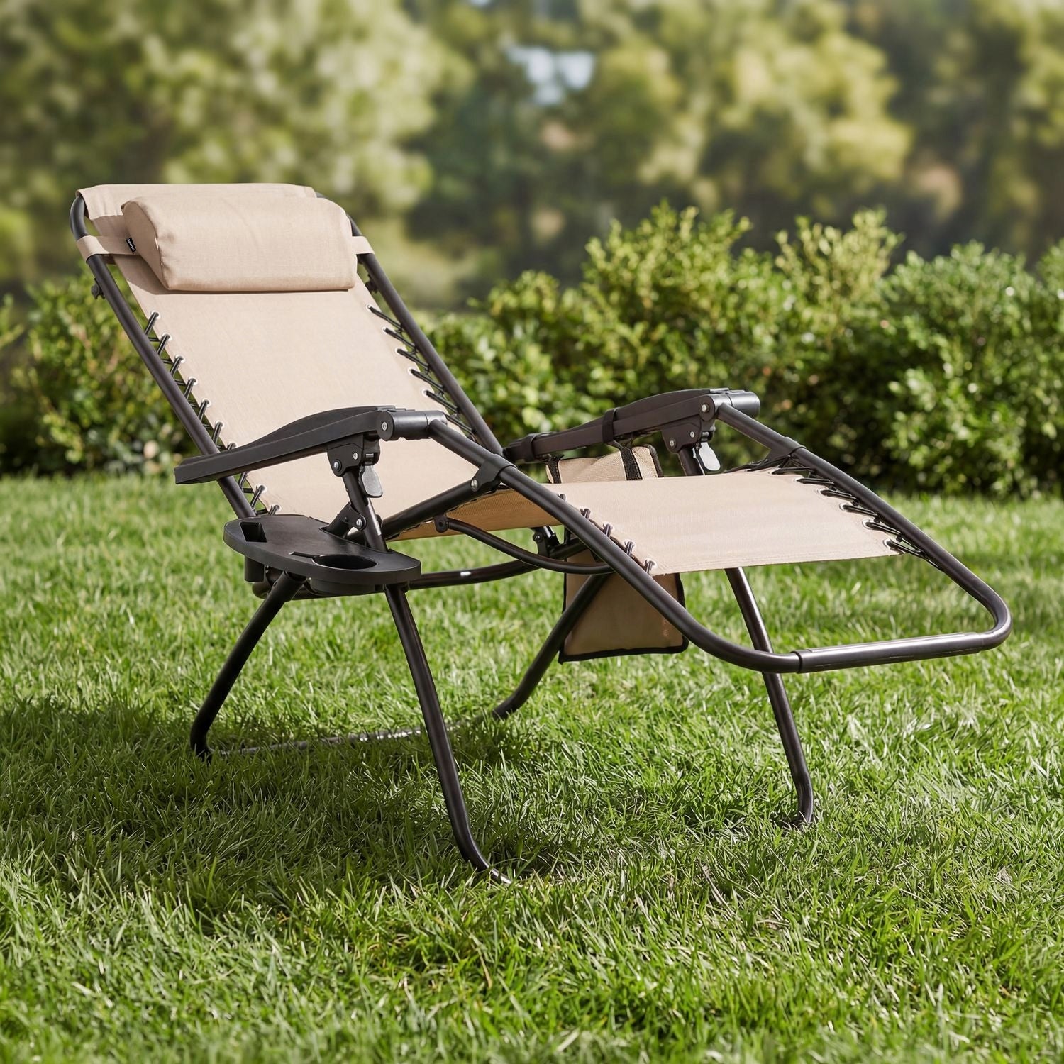 SUN LOUNGER BEACH CHAIR FOLDING ZERO GRAVITY ADJUSTABLE LUVERNO Model O-42037