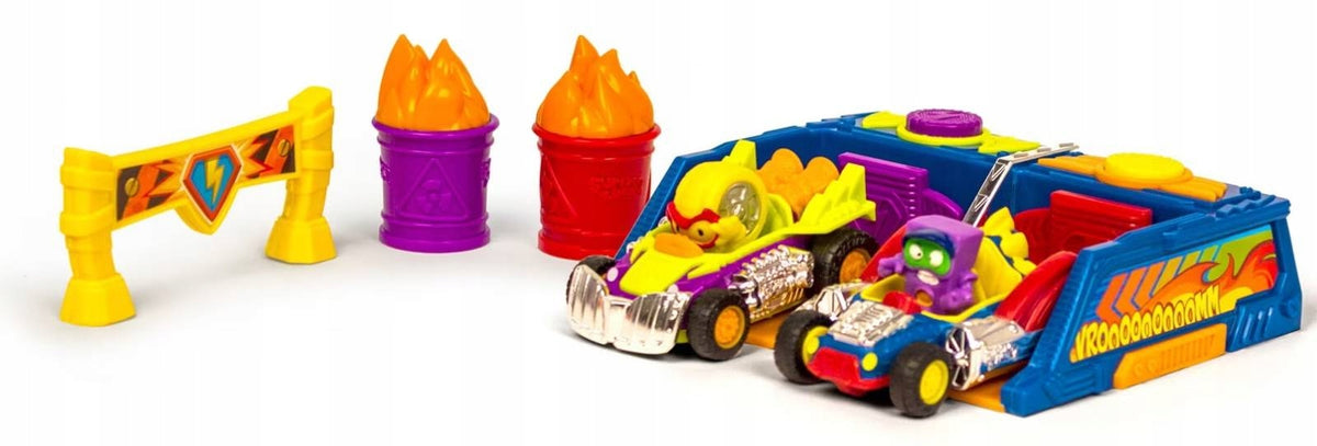 SUPER ZINGS RACING 2 CARS + EXCLUSIVE FIGURES EAN (GTIN) 8431618007327