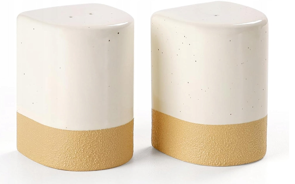 Salt and pepper shaker, ceramic in rustic style