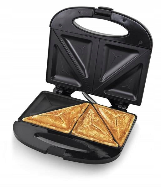 Sandwich maker, black Titanum "Casserole" Power rating 700 W