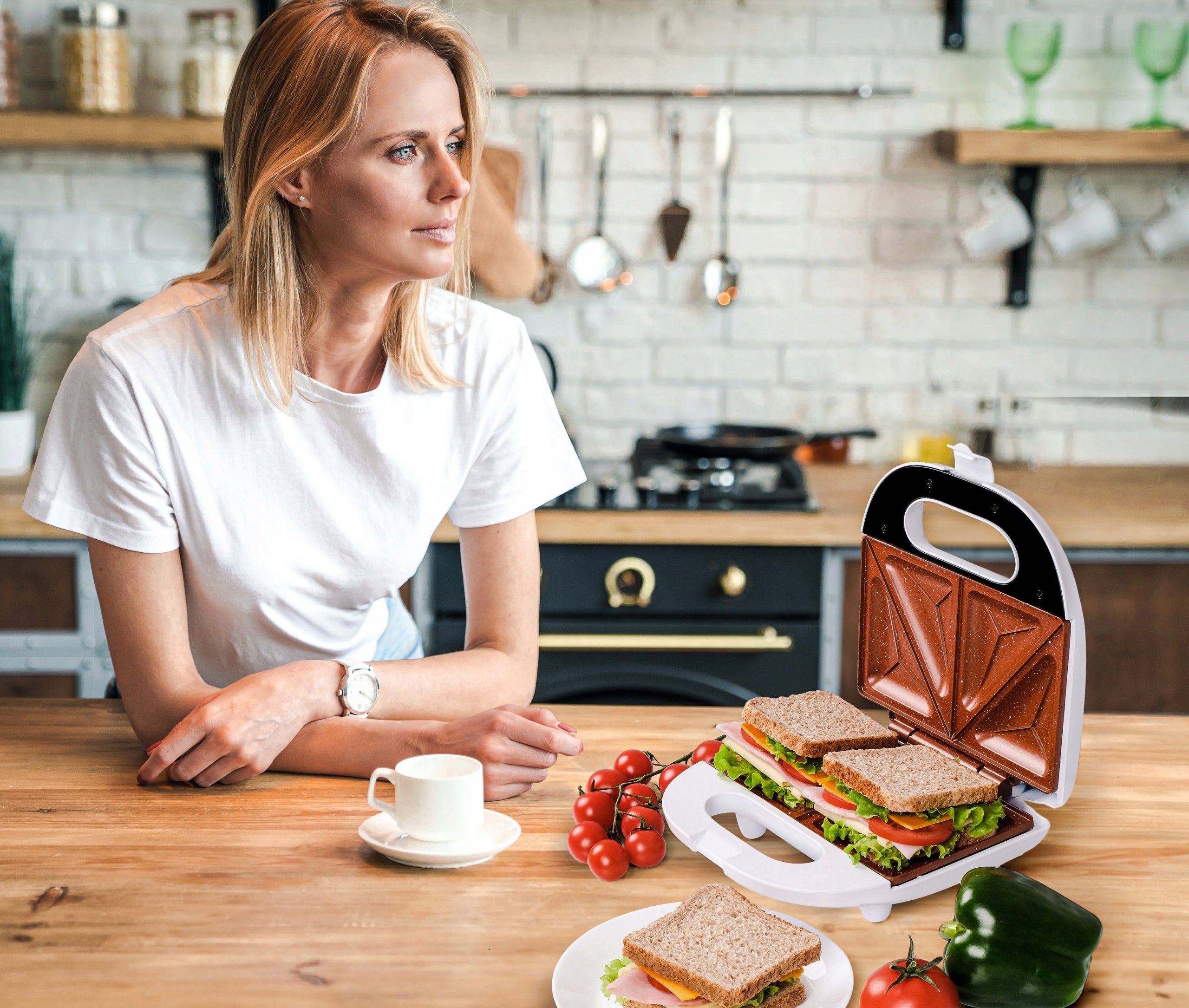 Sandwich toaster 750W ceramic sandwich plates white Power rating 750 W