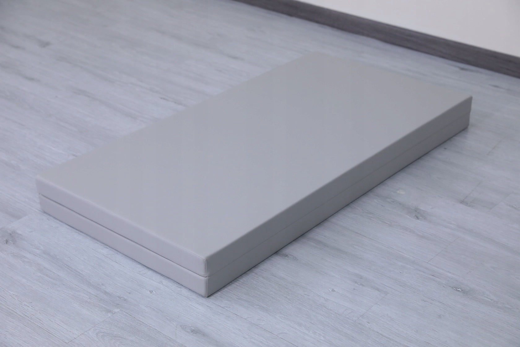 Satellite gymnastic mattress 120x120x5 cm two-piece - grey Brand Małpiszon
