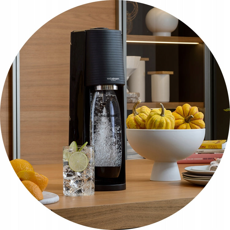 Saturator Sodastream Terra + 2 bottles + 4 syrups Pepsi 7Up Mirinda Pep Max Dominant color black