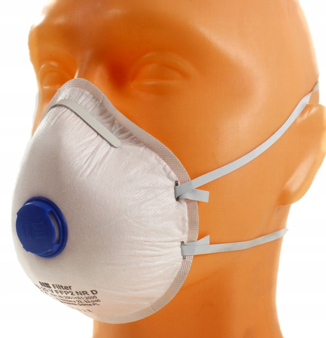 Set of 15x FFP2 dust mask half mask Poland Medical device no