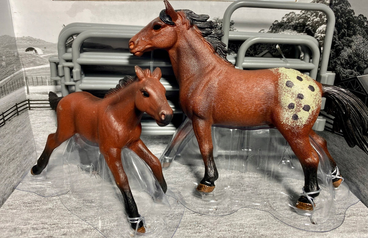 Set of 2 Large XL Realistic Horse Figurines Horses with Farm Manufacturer code 5904310971096