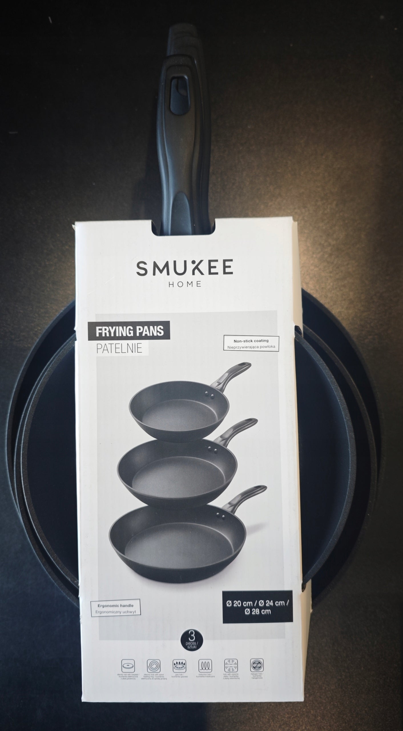 Set of 3 pans with non-stick coating 20, 24 and 28cm all stove Manufacturer code 5905118066779