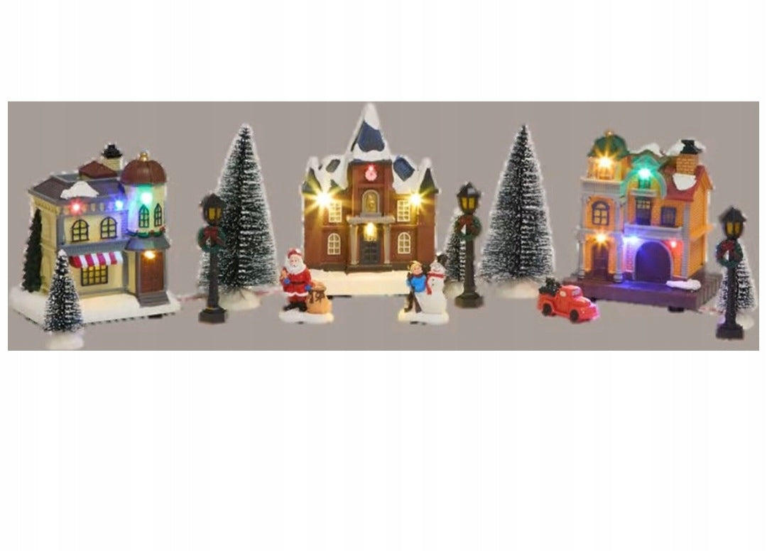 Set of figurines and Christmas houses