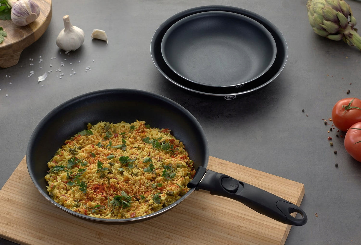 Set of pans MG home Clever Kitchen 7105022005B black 4 el.