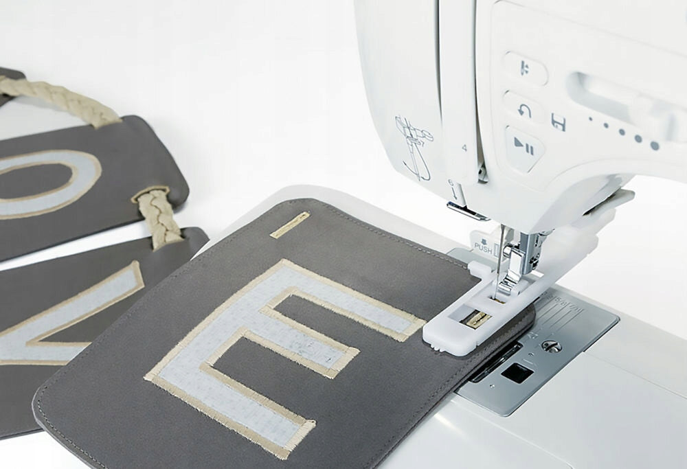 Sewing Machine Singer 7640 60 Stitches Back Sewing White Brand SINGER