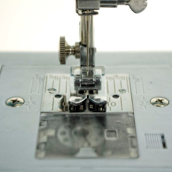 Sewing machine ŁUCZNIK Lena 2019 Types of stitches invisible straight zigzag