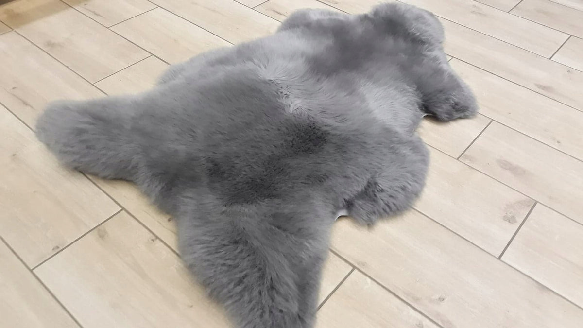 Sheepskin Carpet Grey Manufacturer code HUZIOR LEATHER