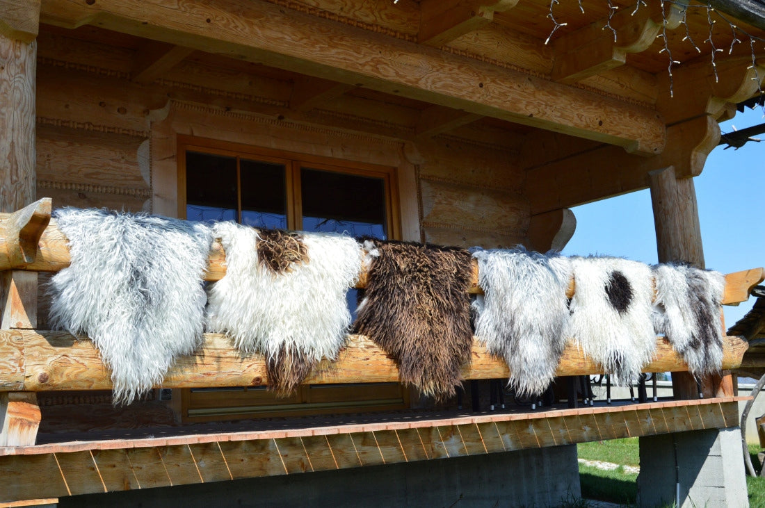 Sheepskin Curly Hair Island XXXL Lots of Colors Manufacturer code SK012c