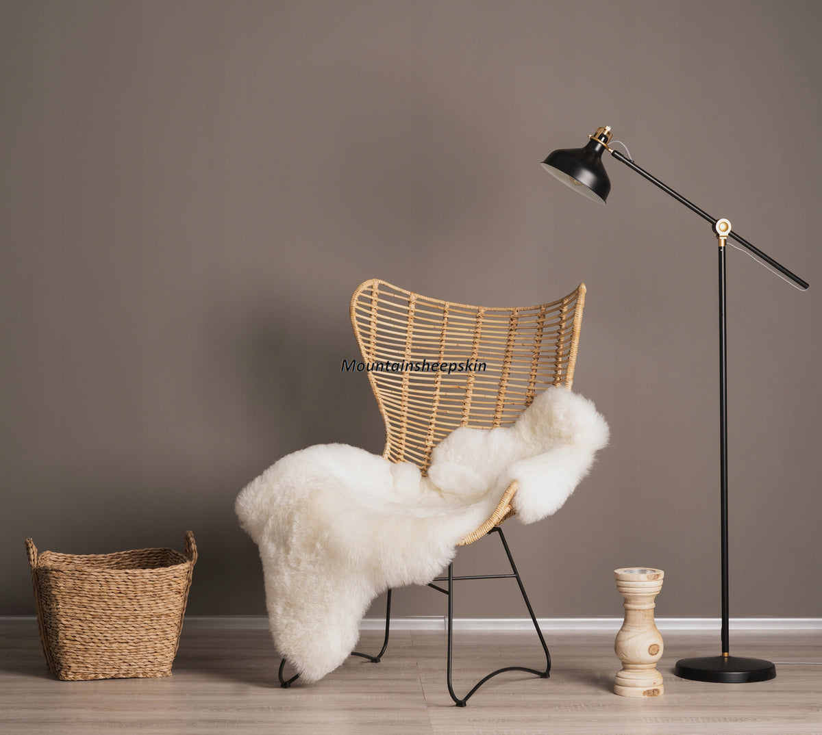Sheepskins White Short Hair 100-120cm Packaging status original