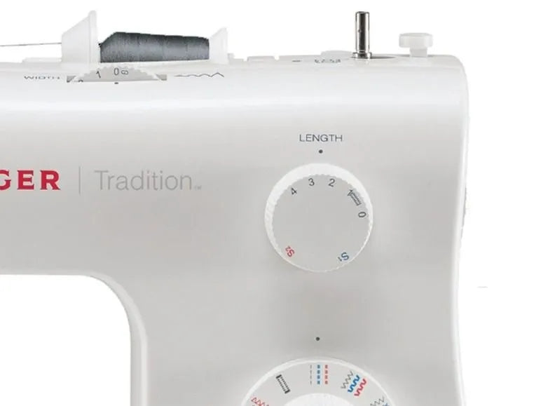 Singer Tradition 2282 32 stitches Dominant color white