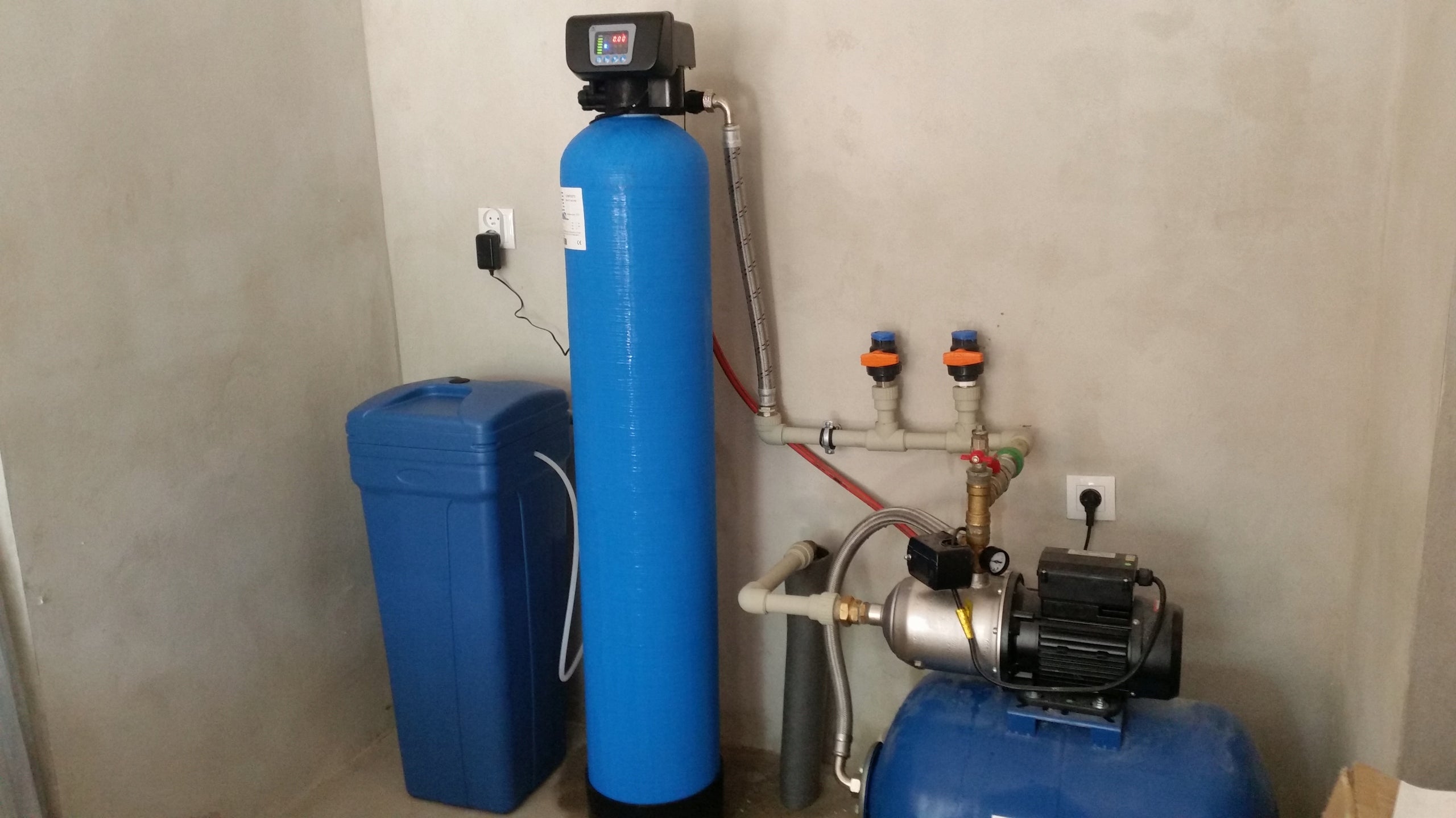 Softener, demanganizer, water de-ironizer filter