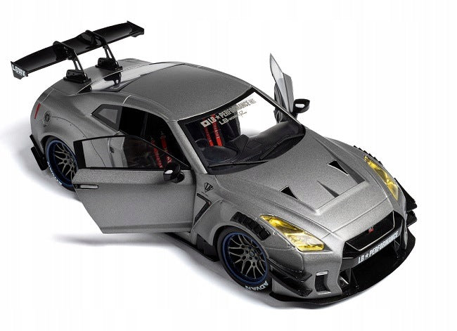 Solido Nissan GT-R R35 Liberty Walk Bodykit T 1:18 S18058