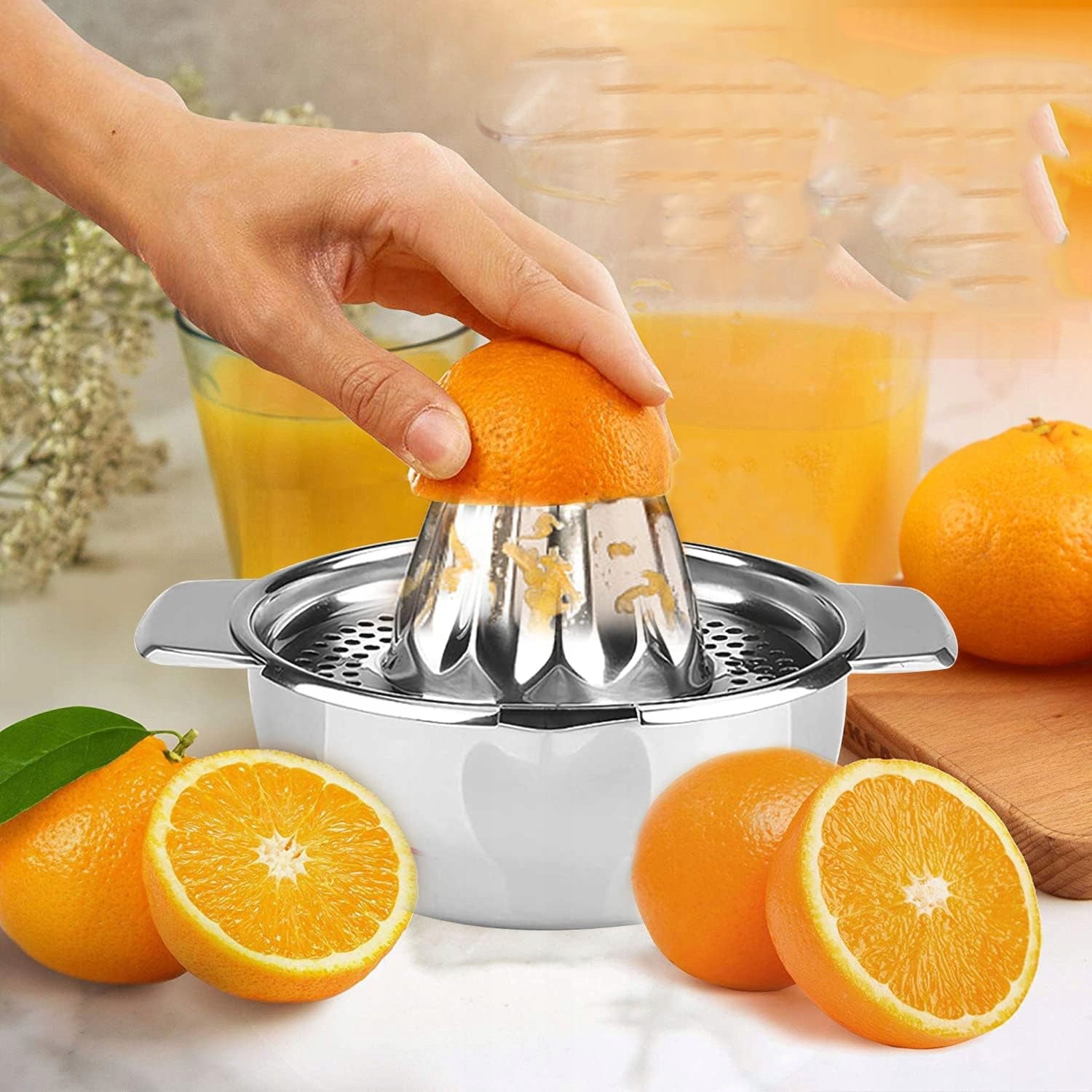 Stainless Steel Handheld Citrus Juicer with Container 400ml Manufacturer code 564563