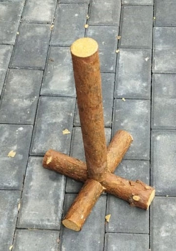 Stand Pine Tree Trunk for Artificial Christmas Tree Manufacturer code DREW-LAM