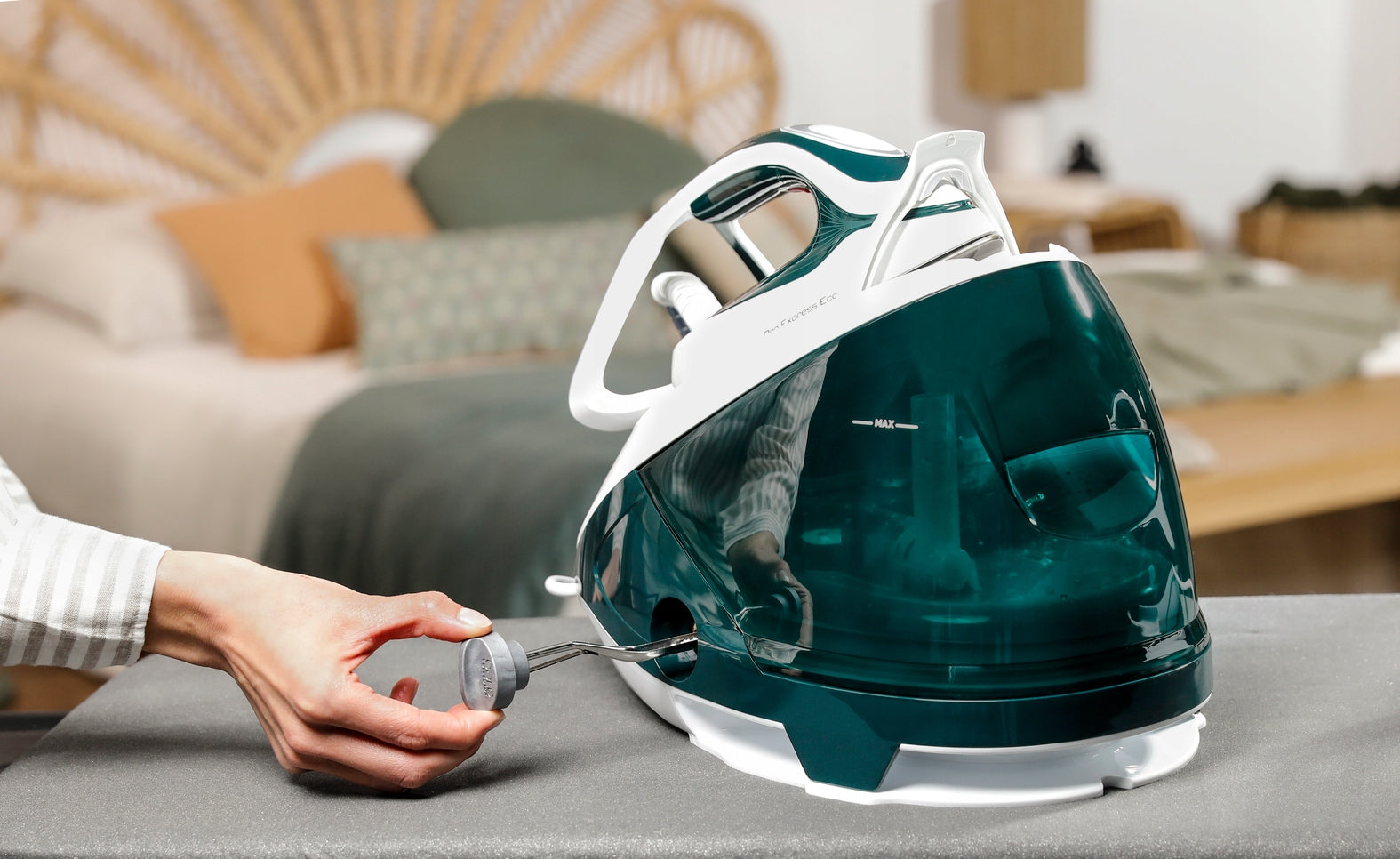 Steam generator steam station Tefal Pro Express Renew GV9E21 2200W 140g/min Manufacturer code GV9E21