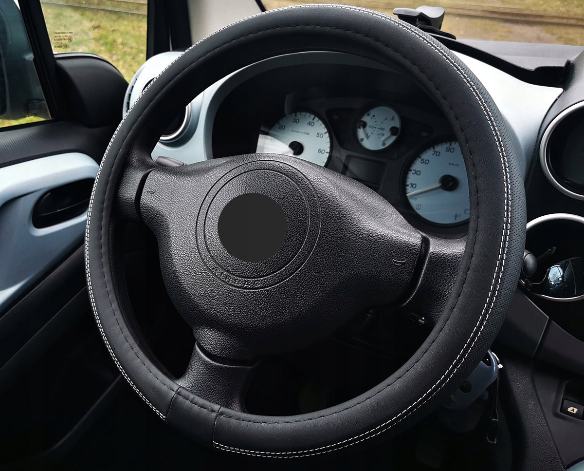 Steering Wheel Cover NISSAN Micra Qashqai XTrail Perforated Black Mat EAN (GTIN) 5906109993203