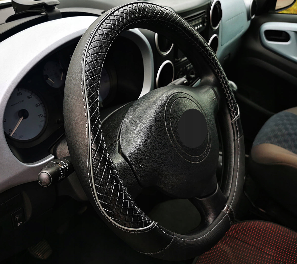 Steering Wheel Cover Renault Clio Megane Captur Scenic Kadjar Black Pre Manufacturer no brand