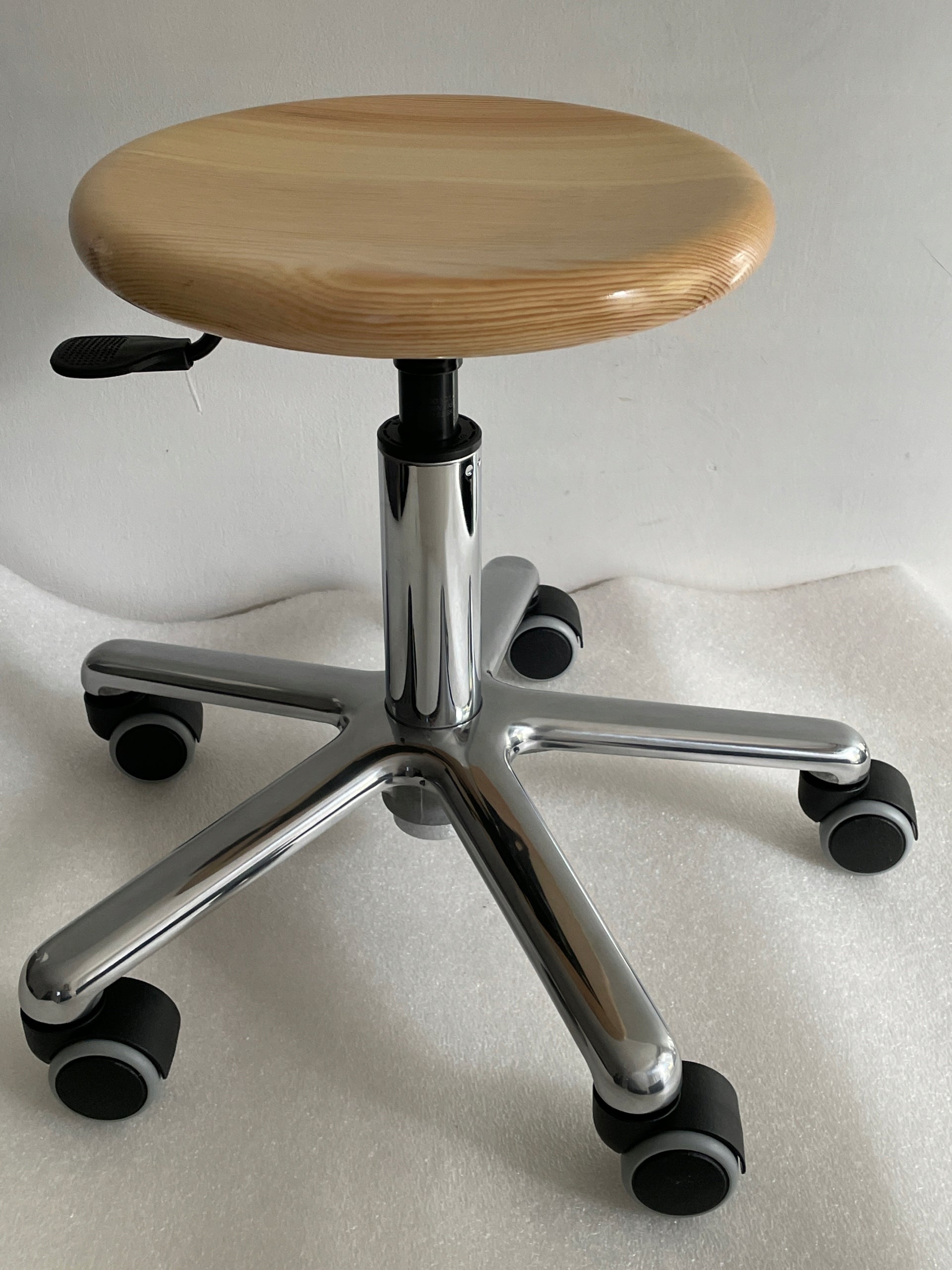 Stool rotary stool workshop stool for Mela sewing room printing house for casters Upholstery color colorless