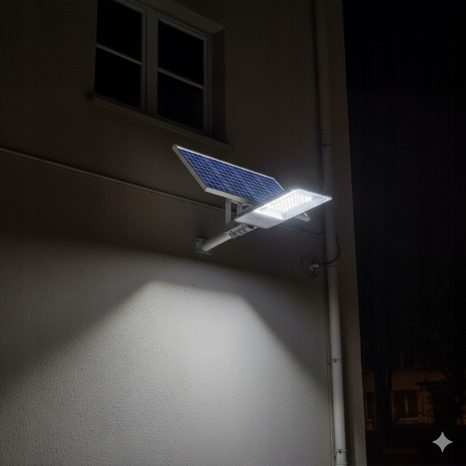Street Lamp Solar LED Floodlight With Twilight Motion Sensor Strong 100W IP protection class IP65