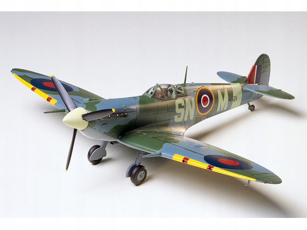 Supermarine Spitfire Mk.Vb model 61033 Tamiya