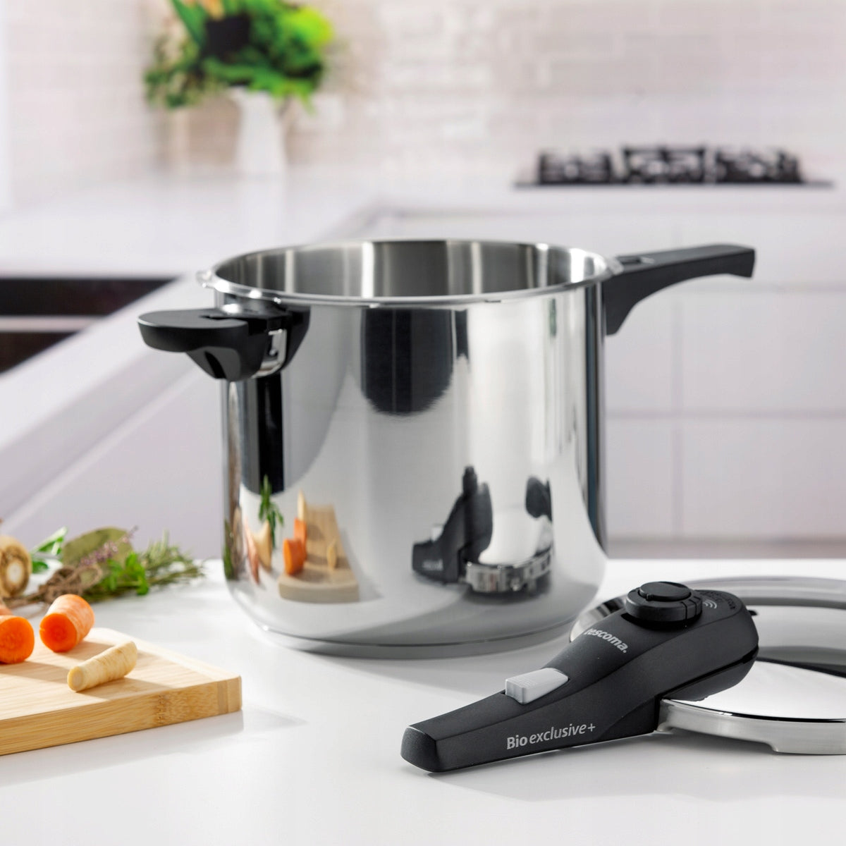 TESCOMA PRESSURE COOKER PRESSURE POT EXCLUSIVE 7,5 Packaging status original