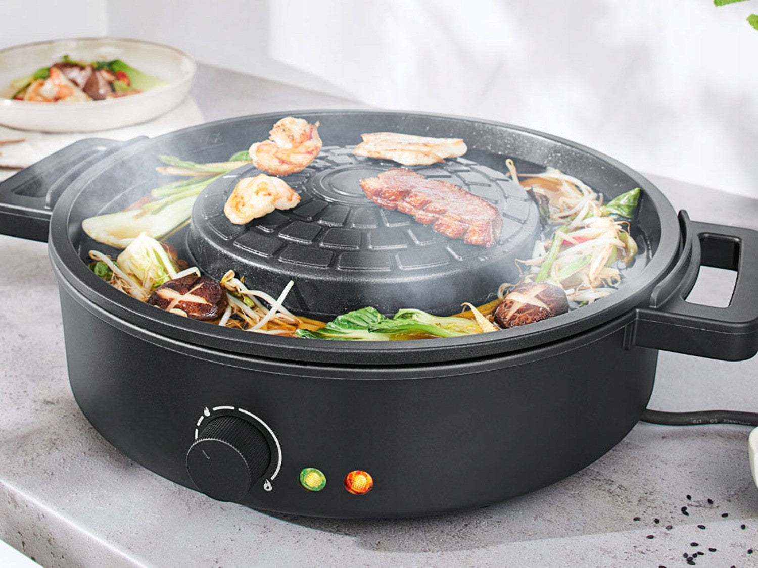 THAI GRILL ELECTRIC PAN TABLE POT HOT POT 2in1 Dominant color black