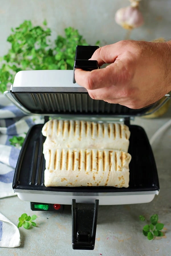 TOASTER DEZAL PANINI, SANDWICH, TORTILLA, GRILL 1300W black Manufacturer code 06BC-702D0