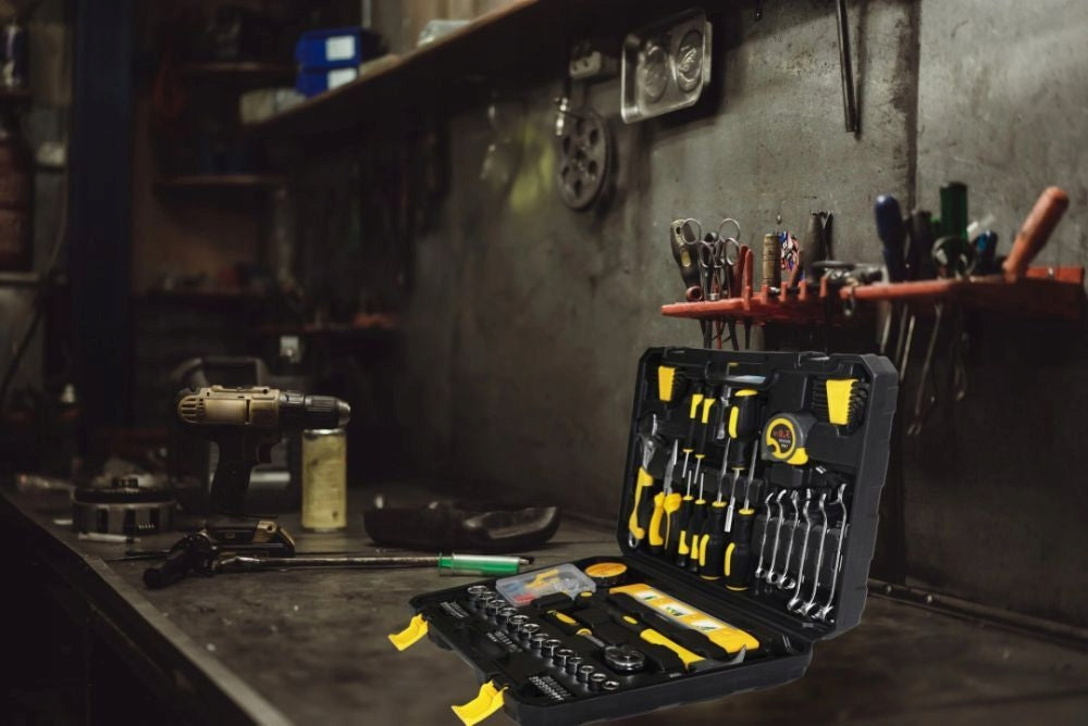 TOOL SET TOOL CASE WRENCHES SCREWDRIVERS BITS 140 ELEMENTS Brand no brand