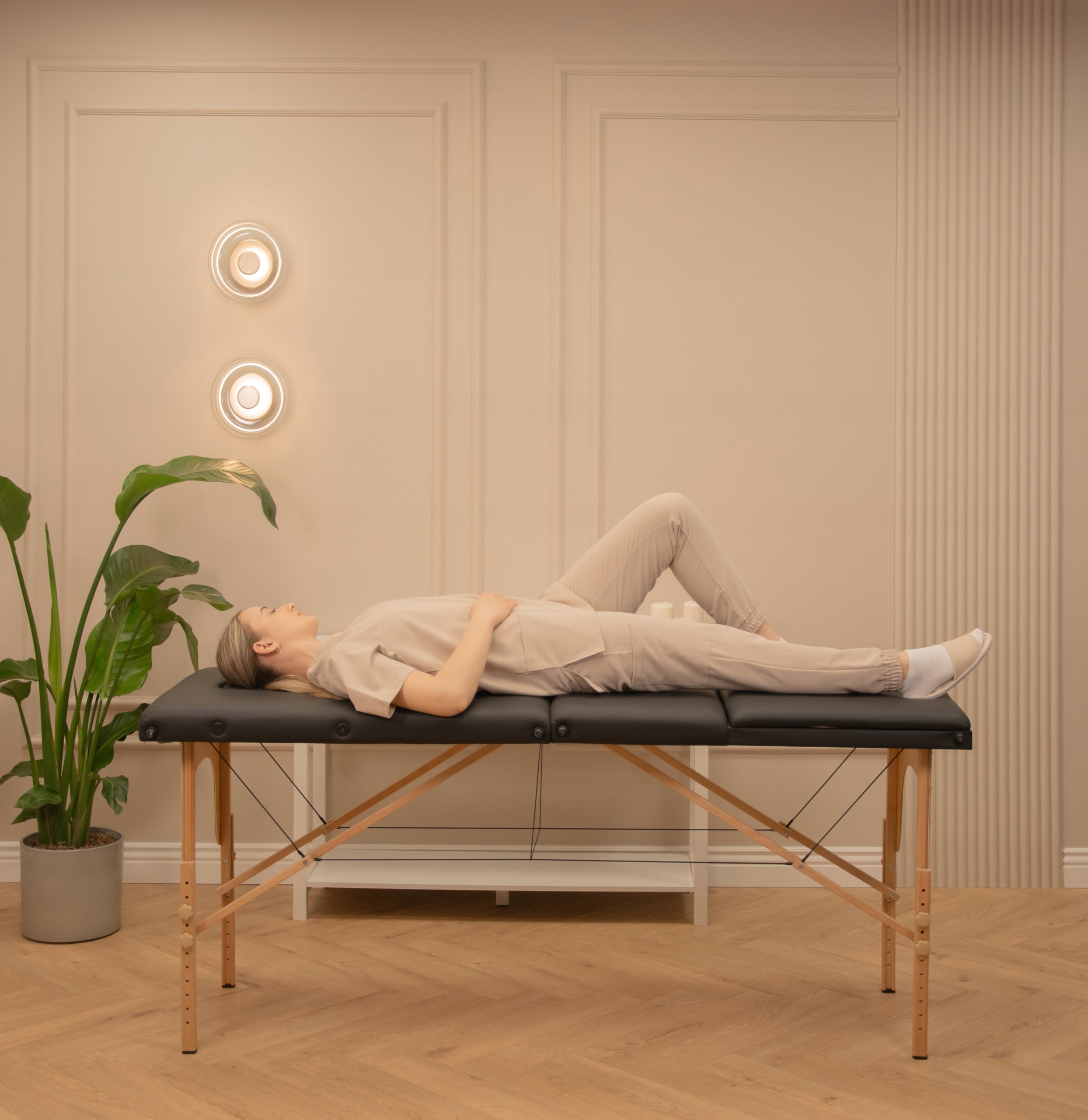 Table Massage Bed Folding Portable Wooden 3-Segment Couch Manufacturer code D3cz