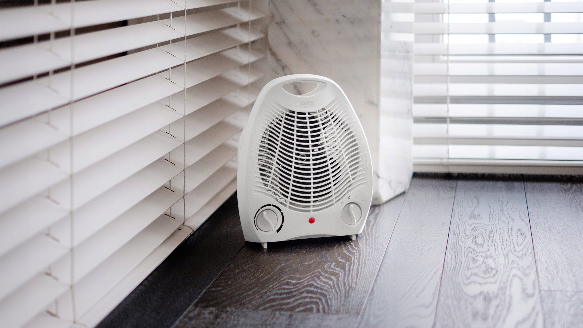 Teesa TSA8025 2000 W fan Brand Teesa