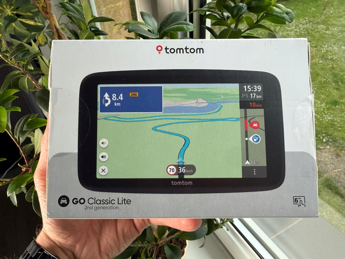 TomTom 1YF6.002.01 6 " navigation Manufacturer code 1YF6.002.01