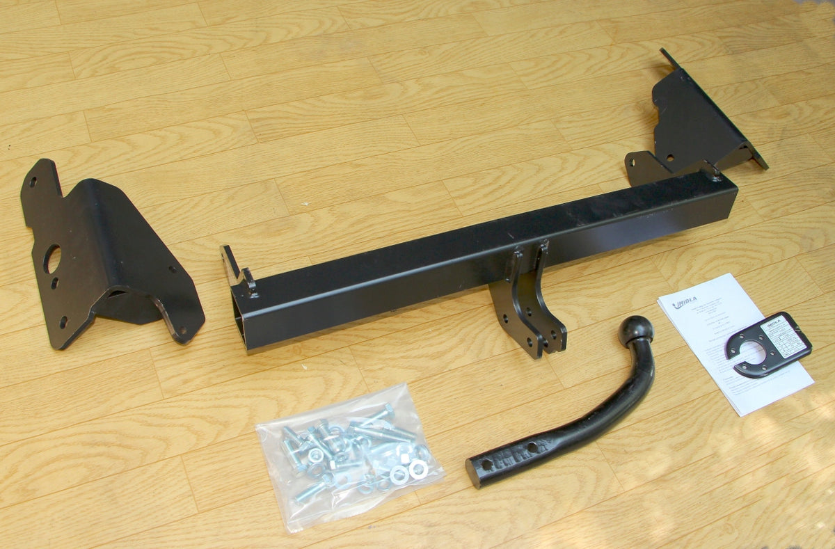 Towing Hook Toyota Avensis station wagon T27 2009 - 2018 Manufacturer's catalog number T/037