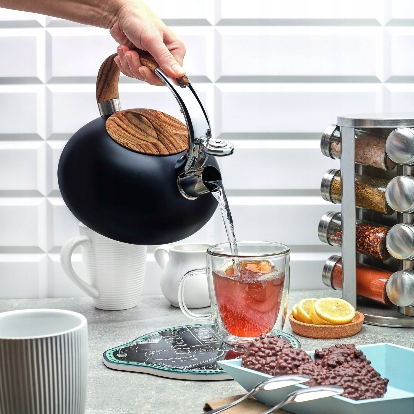 Traditional GAS KETTLE with WHISTLE Induction Konighoffer Douglas 2,5 l Packaging status original