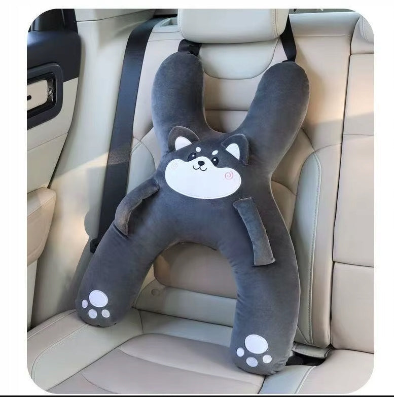 Travel neck pillow with seat belt for children black Brand King