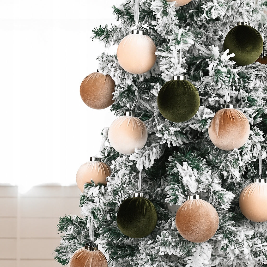 UNBREAKABLE CHRISTMAS TREE BAUBLES SET OF 15 CHRISTMAS ORNAMENTS 8 cm FOR CHRISTMAS TREE Manufacturer code BOMBKI023