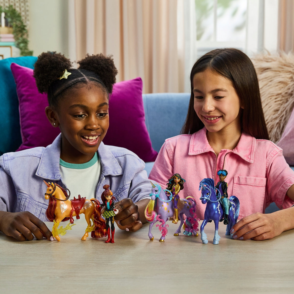 UNICORN ACADEMY SET SOPHIA DOLL AND WILDSTAR UNICORN FIGURINE +AKC Manufacturer code 6072668 20151478