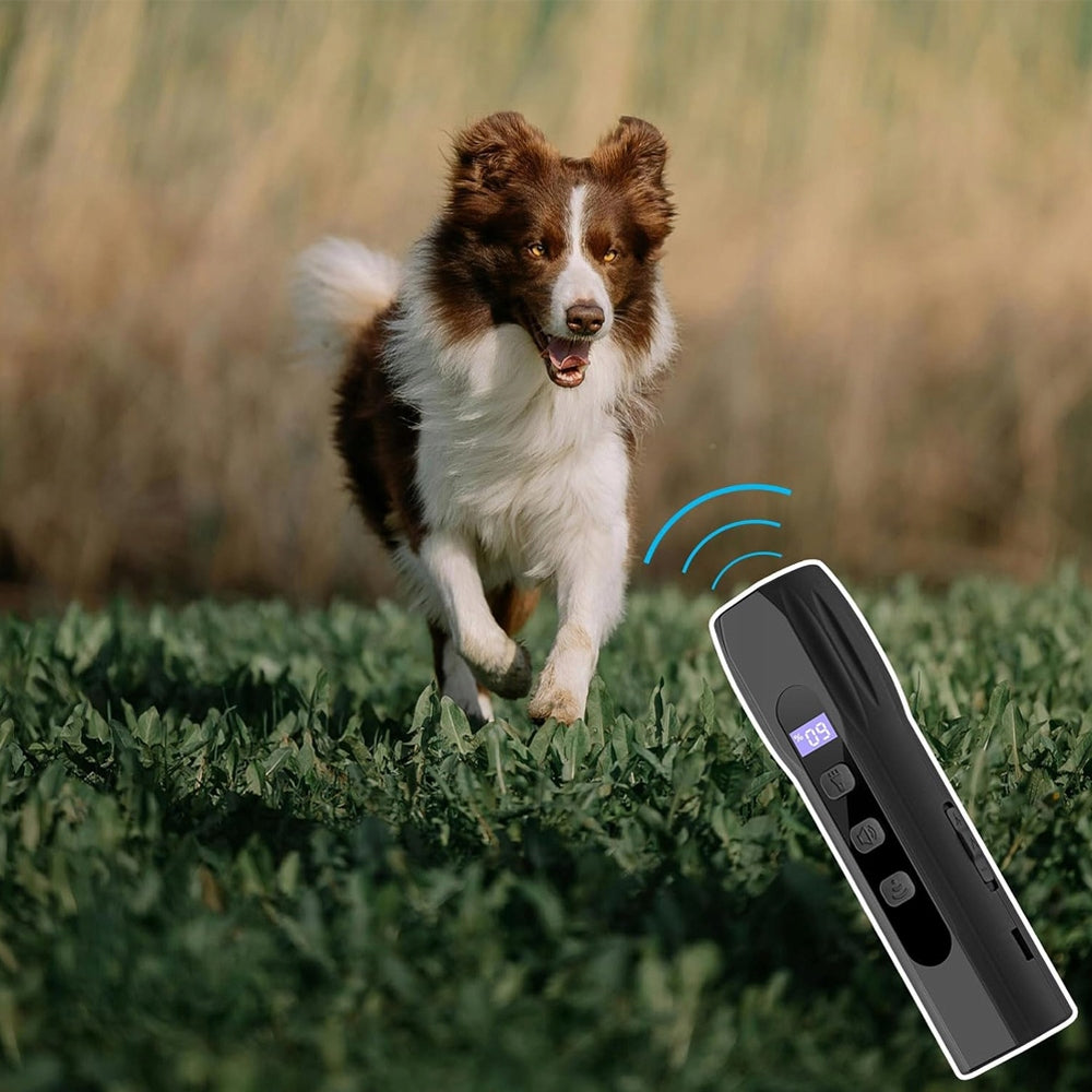 Ultrasonic Dog Repellent 10M Range Type-C Charging 3 Levels Packaging status original