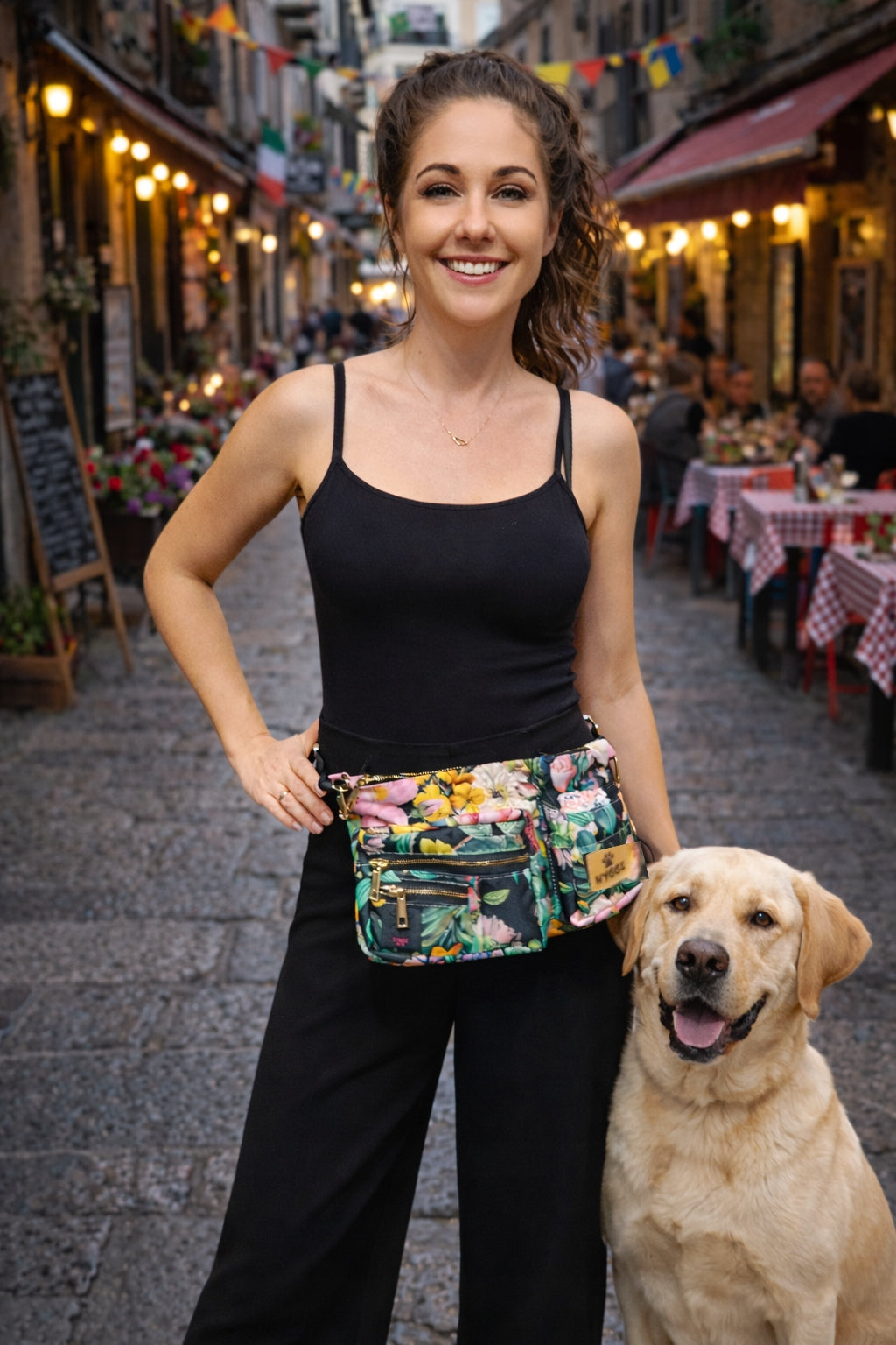 Unique training kidney designed for walking and training with your dog