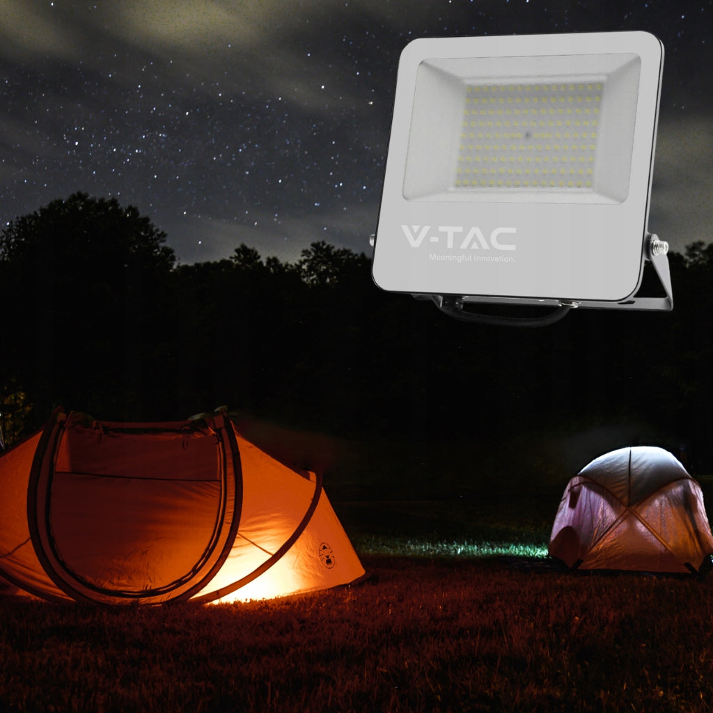 V-TAC LED Floodlight 30W 3450lm 4000K SAMSUNG LED 115LM/W IP65 Black Brand V-TAC