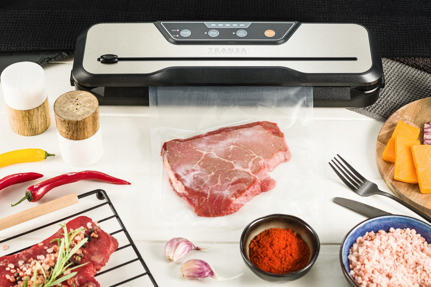 VACUUM WELDING MACHINE Food packaging machine 3 FUNCTIONS FOIL BAGS ADAPTERS 160W Brand Transa Electronics