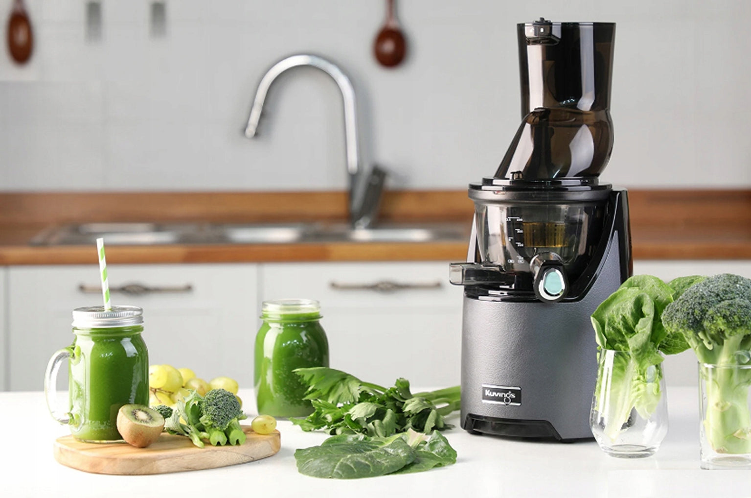 Vertical slow juicer Kuvings EVOLUTION 820 240 W Manufacturer code EVOLUTION 820