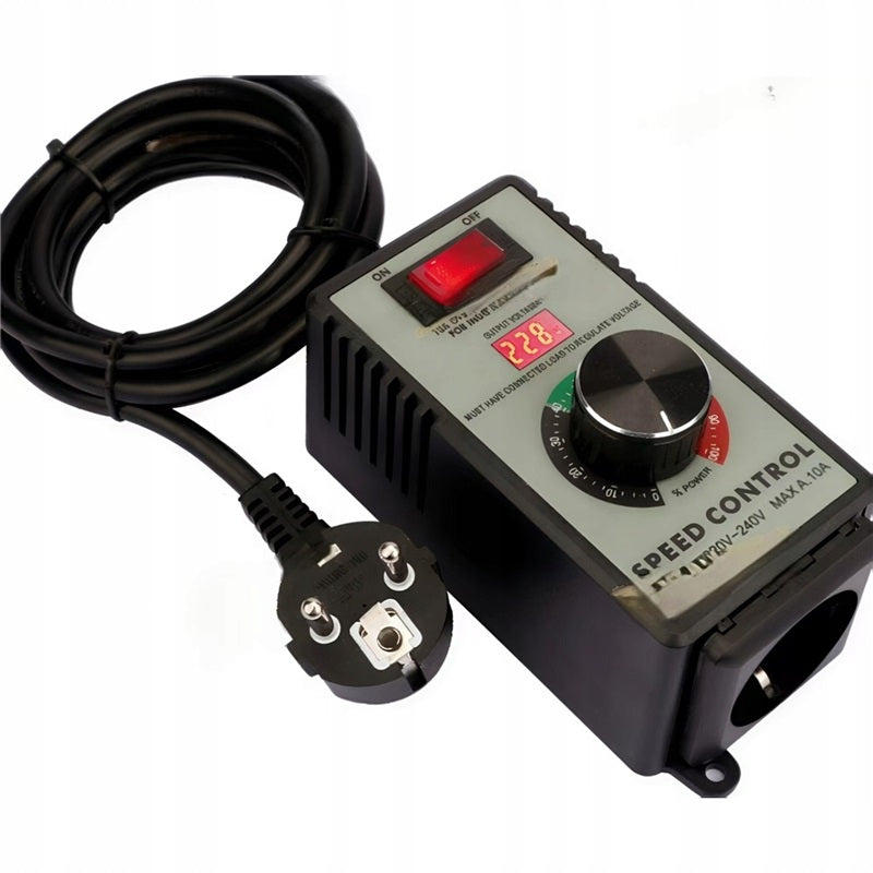 Voltage motor speed controller in housing with socket 4000W 230V