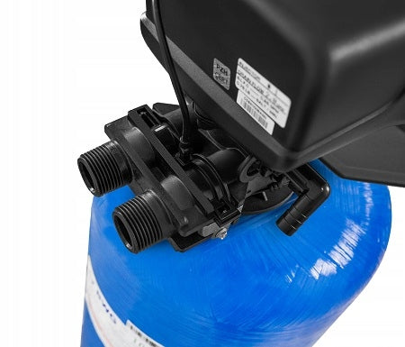 WATER SOFTENER WATER TECHNIC 80 UP-FLOW MONOSPHERE WATER TREATMENT PLANT Dominant color blue