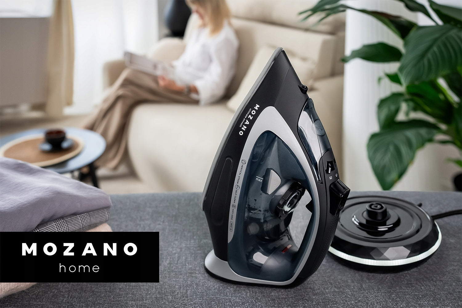 WIRELESS STEAM IRON HIGH POWER 2600W CERAMIC COATING MOZANO Packaging status original