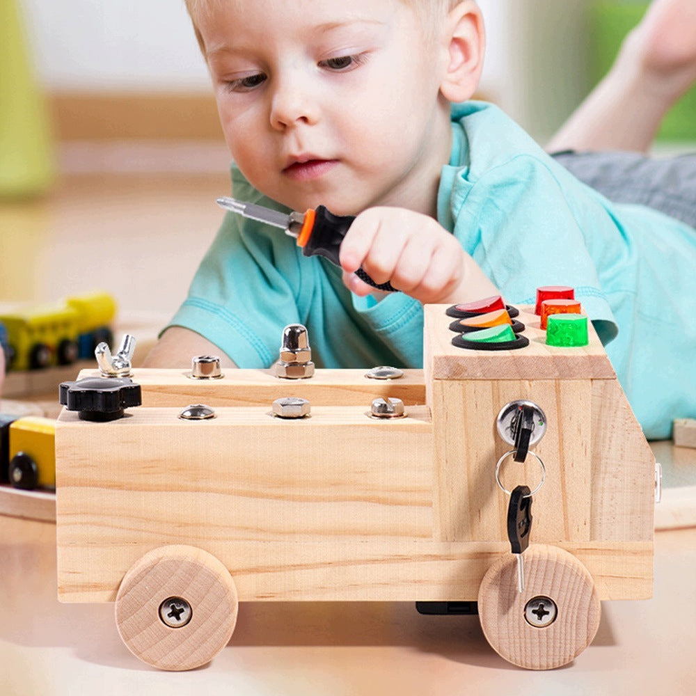WOODEN TOY MONTESSORI CAR MANIPULATION BOARD SCREWS 3+ Brand no brand