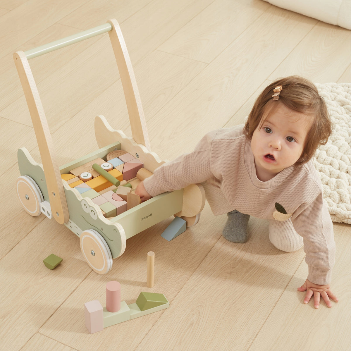 WOODEN TROLLEY PUSHER WALKER BLOCKS PUZZLE CROCODILE SORTER VIGA POLARB Manufacturer code 44278